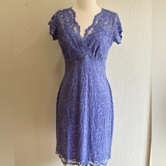 MARINA Dresses & Skirts - MARINA Lavendar Lace Dress Size 6 Wedding Cocktail Sheath Lined NWT
